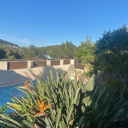Joli Rez-De-Villa 80 M2 Proche Mer Carqueiranne Buitenkant foto